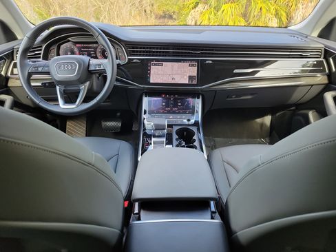 Used 2025 Audi Q8 Premium w/ Black Optic Package image 13