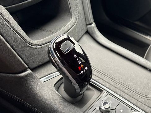 Certified 2023 Cadillac XT5 Sportv w/ Platinum Package image 22