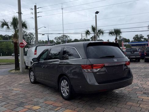 Used 2016 Honda Odyssey SE image 9