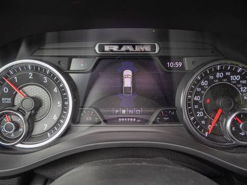 Used 2021 RAM 1500 Big Horn AWD/4WD image 16