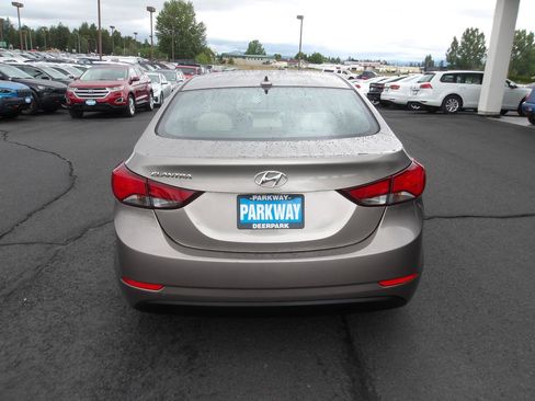 Used 2016 Hyundai Elantra Value Edition FWD image 4