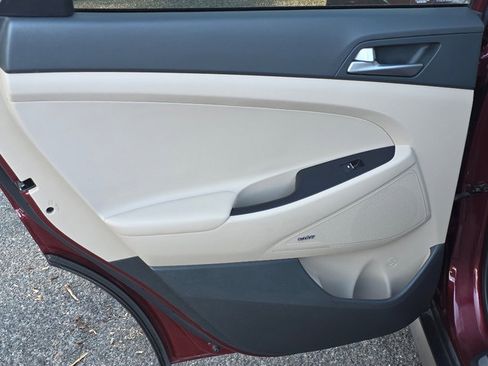 Used 2017 Hyundai Tucson Limited image 25