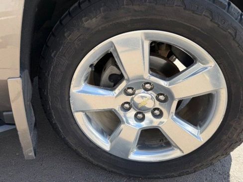 Used 2016 Chevrolet Tahoe LT w/ Max Trailering Package AWD/4WD image 27