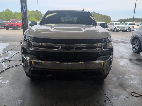 Used 2019 Chevrolet Silverado 1500 LT w/ All-Star Edition AWD/4WD image 5