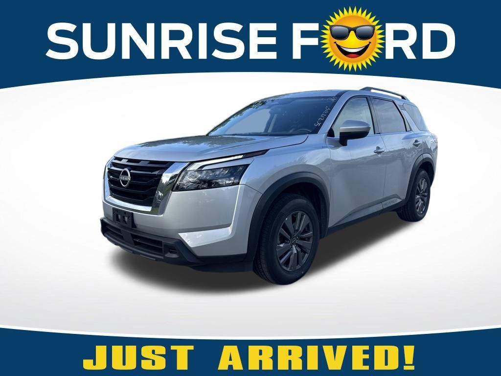Used 2025 Nissan Pathfinder SV FWD 360° Tour