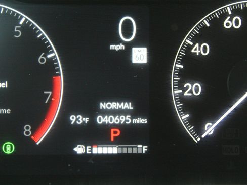Used 2024 Honda CR-V EX-L image 9