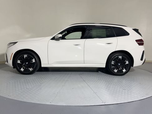 Used 2026 BMW X3 xDrive30 w/ Premium Package image 2