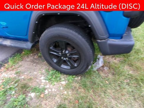 Used 2022 Jeep Wrangler Unlimited Sport AWD/4WD image 5