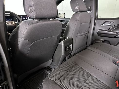 New 2025 GMC Canyon Elevation w/ Convenience Package image 37