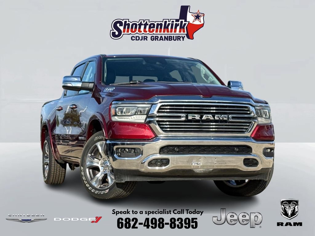 Used 2022 RAM 1500 Laramie AWD/4WD image 1