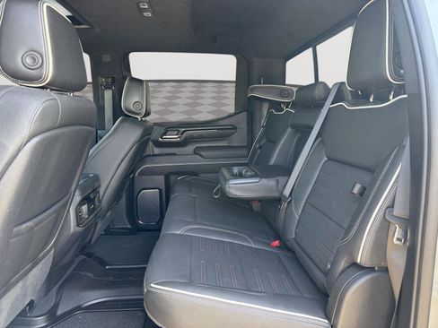 Used 2023 GMC Sierra 1500 AT4X image 24
