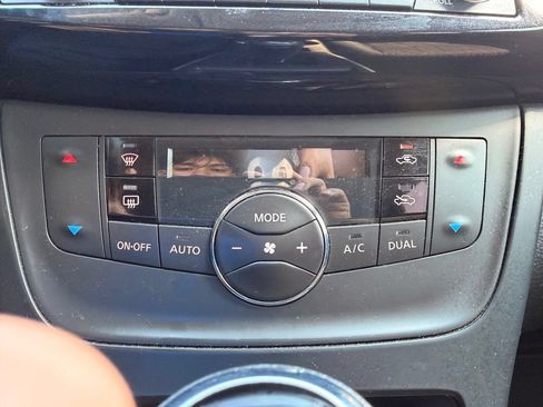Used 2018 Nissan Sentra SV FWD image 21