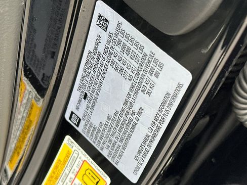 Used 2023 GMC Yukon Denali Ultimate image 26