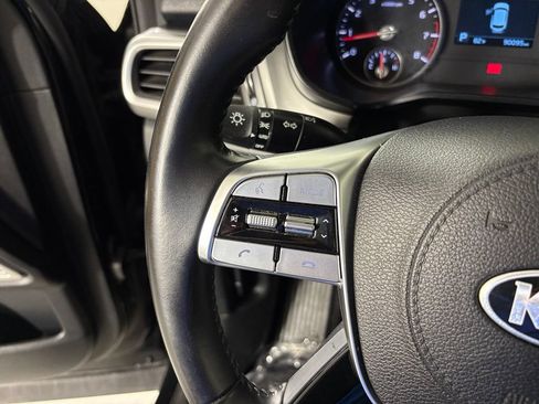 Used 2021 Kia Telluride LX AWD/4WD image 20