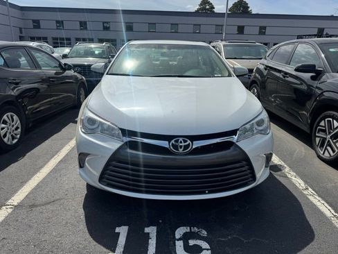 Used 2017 Toyota Camry XLE w/ Moonroof Package image 2