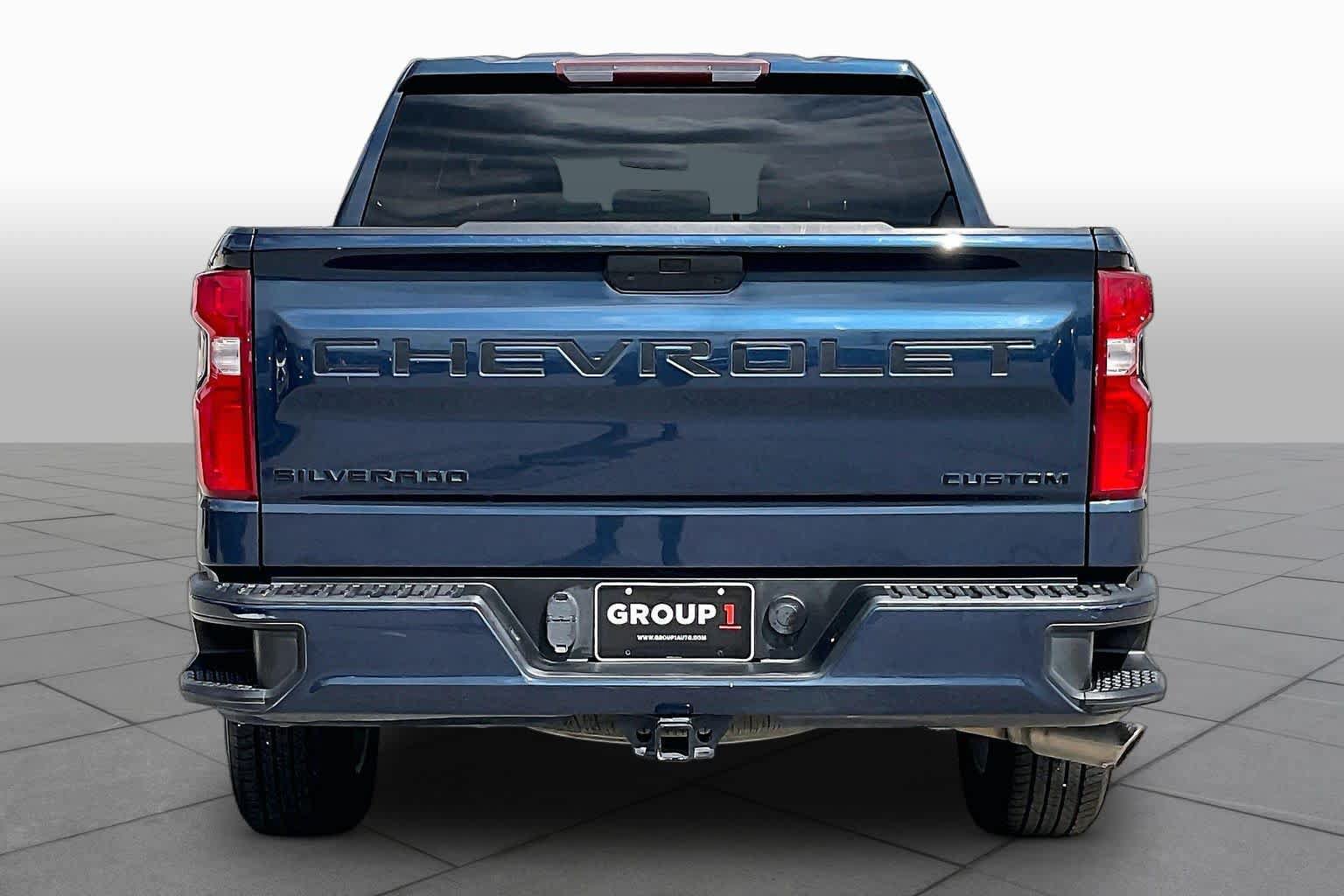 Used 2020 Chevrolet Silverado 1500 Custom w/ Custom Value Package RWD image 5