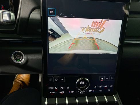 Used 2026 GMC Terrain AT4 w/ Convenience Package III image 17