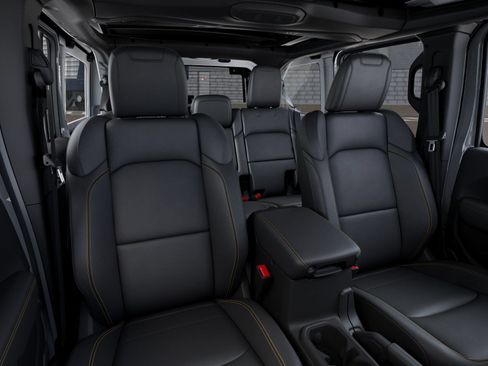 New 2026 Jeep Wrangler Unlimited Sahara AWD/4WD image 24
