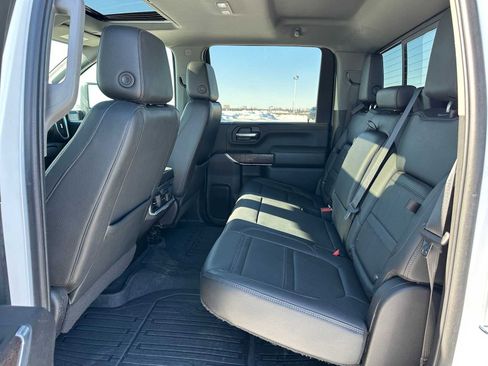 Used 2022 GMC Sierra 3500 Denali w/ Denali Ultimate Package AWD/4WD image 16