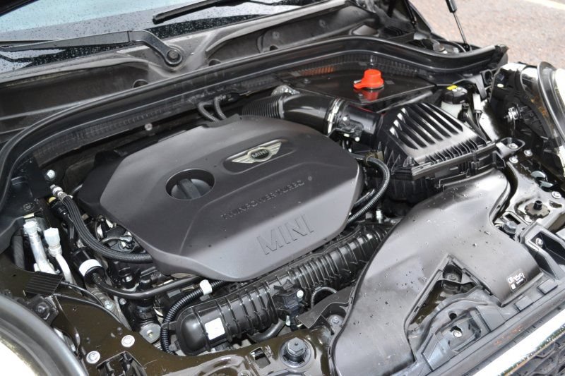 Used 2018 MINI Cooper S FWD image 35