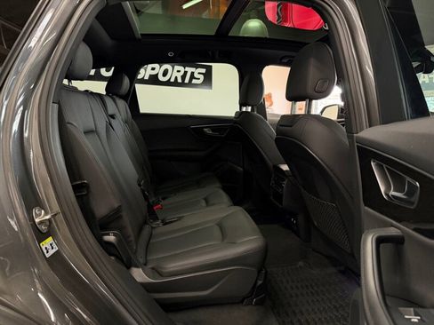 Used 2021 Audi Q7 3.0T Premium Plus w/ Executive Package image 45