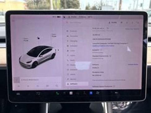Used 2020 Tesla Model 3 Standard Range Plus image 10