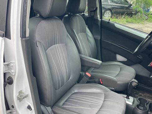 Used 2015 Chevrolet Spark LS image 15