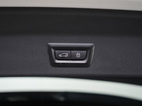 Used 2023 BMW X3 xDrive30i image 16