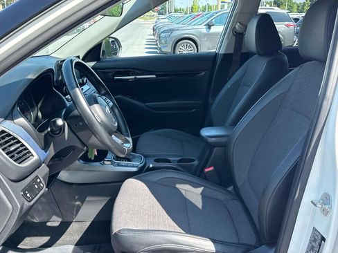 Used 2021 Kia Seltos S AWD/4WD image 25