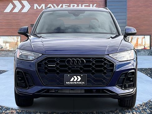 Used 2022 Audi Q5 2.0T Premium Plus image 2