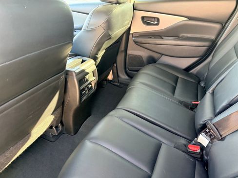 Used 2022 Nissan Murano SV w/ SV Midnight Edition Package image 20