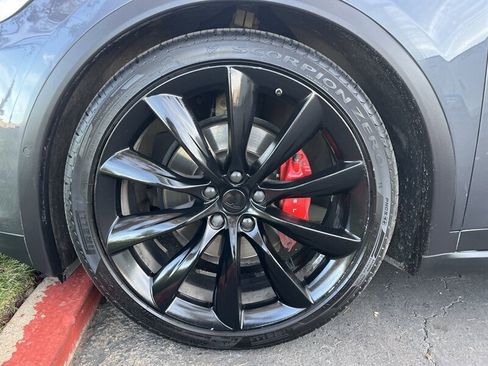 Used 2016 Tesla Model X Performance image 21