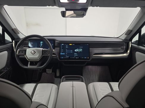 Used 2024 Rivian R1S Adventure AWD/4WD image 27