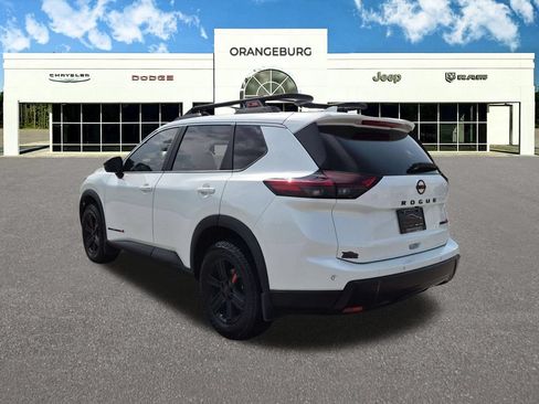 Used 2025 Nissan Rogue SV w/ Rock Creek Premium Package AWD/4WD image 7