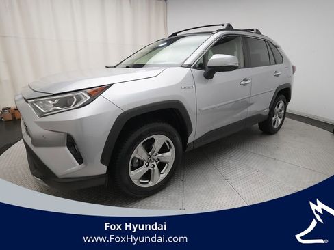 Used 2019 Toyota RAV4 Limited AWD/4WD image 1