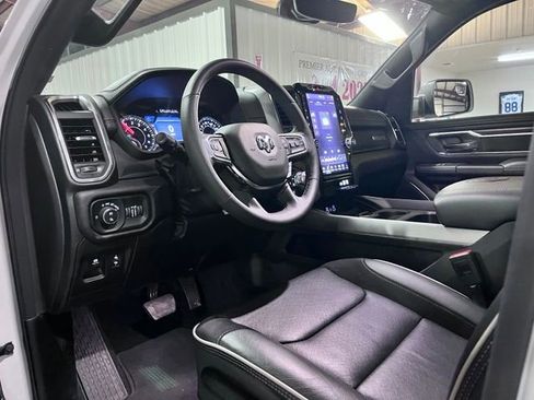 Used 2026 RAM 1500 Laramie AWD/4WD image 9