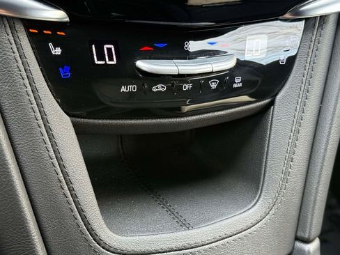 Used 2025 Cadillac XT6 Sport w/ Platinum Package AWD/4WD image 27