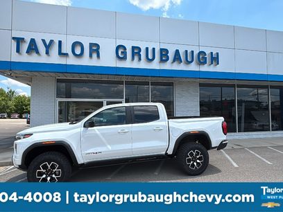 New 2025 GMC Canyon AT4 w/ AT4X Package
