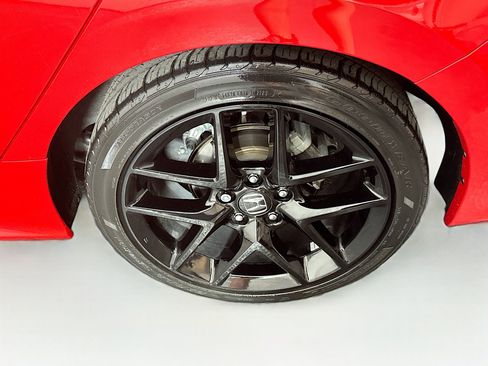 Used 2023 Honda Civic Sport image 11