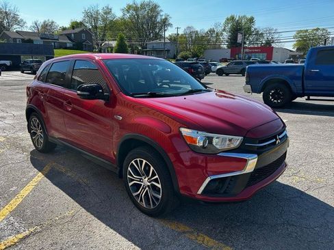 Used 2018 Mitsubishi Outlander Sport ES image 3