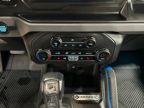 Certified 2023 Ford Bronco Black Diamond AWD/4WD image 22