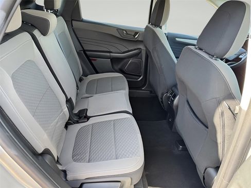 Used 2022 Ford Escape SE w/ Cold Weather Package image 30