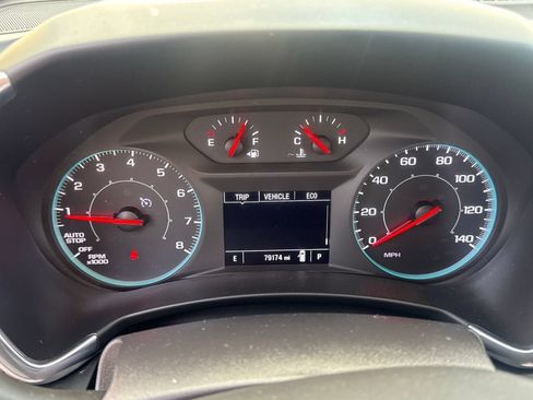 Used 2024 Chevrolet Equinox LS w/ Driver Confidence II Package FWD image 18