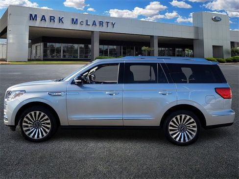 Used 2020 Lincoln Navigator Reserve w/ Luxury Package image 7