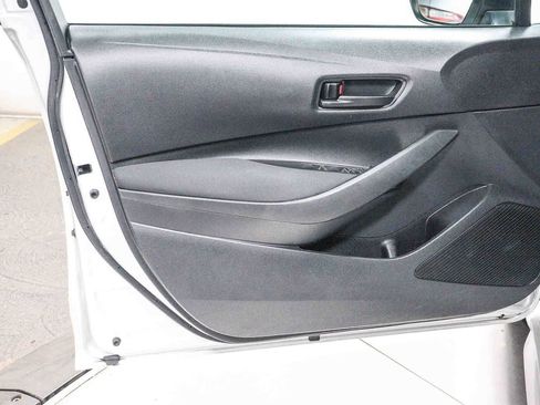 Certified 2022 Toyota Corolla LE FWD image 23