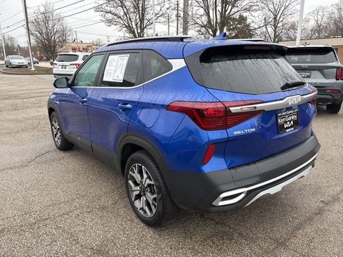 Certified 2023 Kia Seltos EX image 7