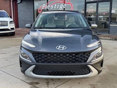 Used 2022 Hyundai Kona SE image 18