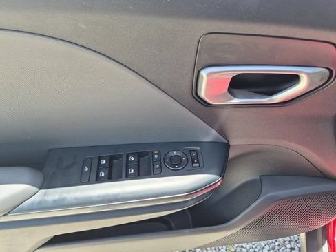 Used 2025 Kia K4 FWD image 13