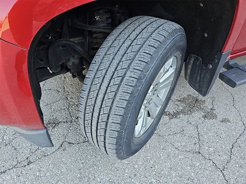 Used 2015 Chevrolet Colorado LT w/ LT Convenience Package image 30