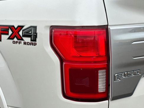 Used 2018 Ford F150 Platinum w/ Equipment Group 701A Luxury image 32